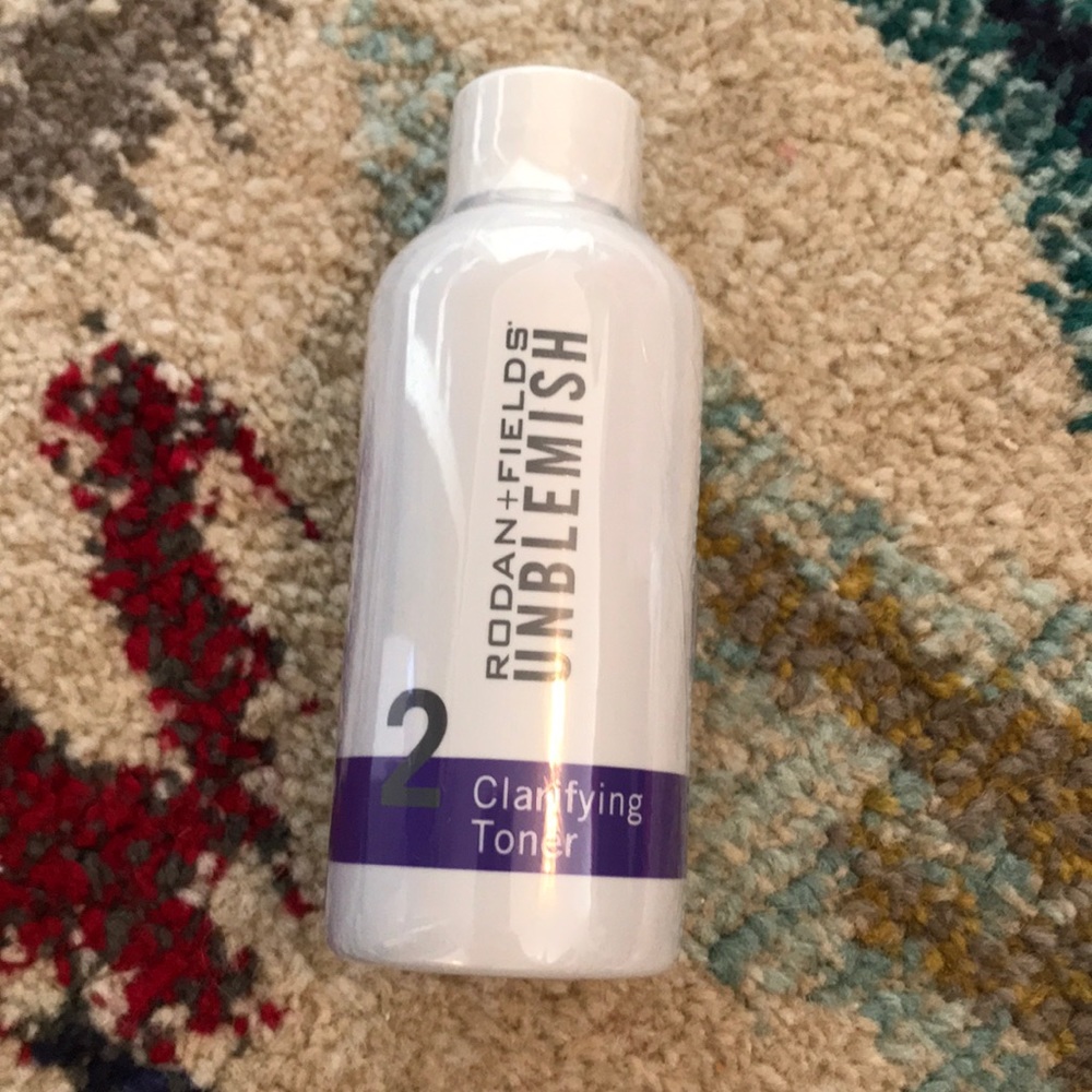 Rodan and Fields Unblemish toner